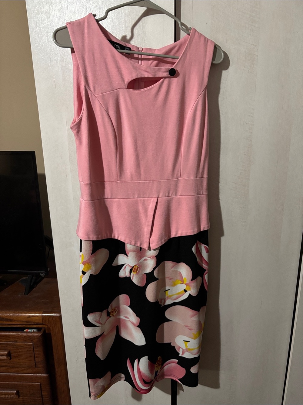 Sleeveless Pink Floral-Accent Peplum Midi Dress